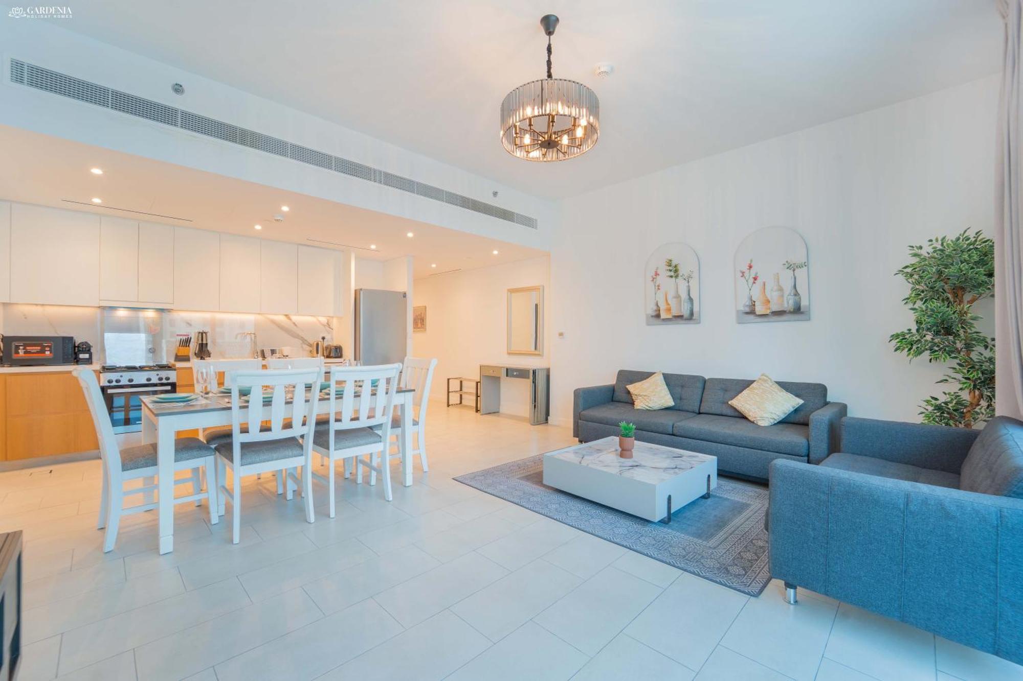Apartment Jbr - Private Access Full Sea View At La-vie By Gardenia